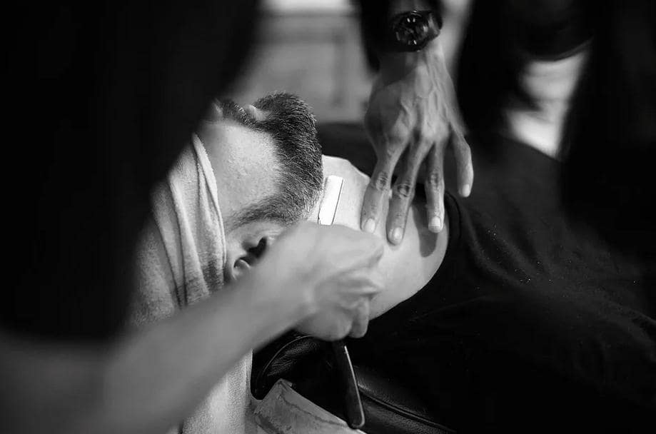 usaha barbershop - bisnis pangkas rambut