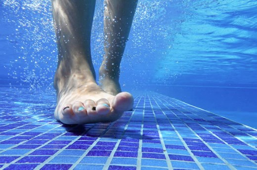 Seputar Kram Otot Kaki Saat Berenang, Penyebab, Cara Mencegah Dan Mengatasinya