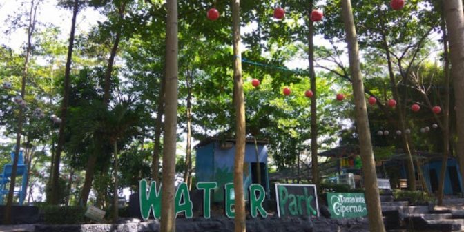 Waterpark Ciperna - Kolam renang di Cirebon