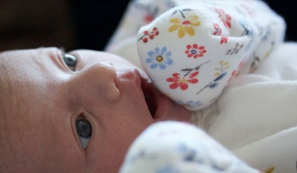 13 Pilihan Rangkaian Nama Bayi Perempuan Jawa Ningrat