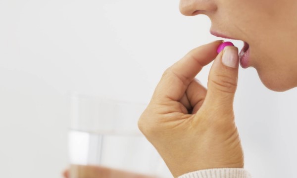 9 Merk Vitamin Ibu Menyusui yang Aman Dikonsumsi dengan Harga Terjangkau