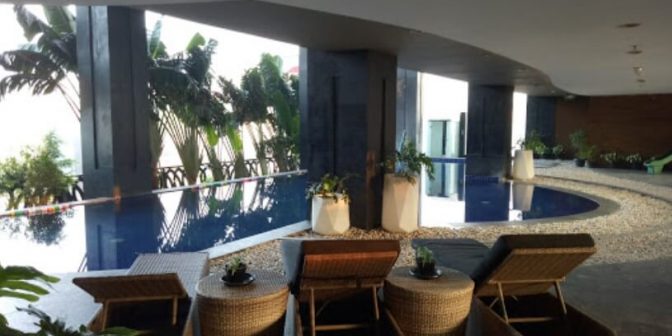 hotel dengan kolam renang di Bekasi.jpg avenzel.jpg