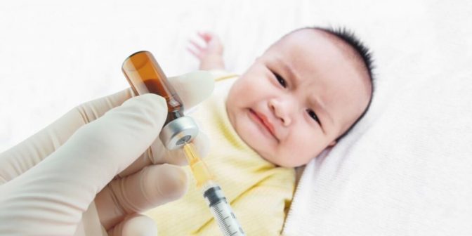 Bayi Rewel Setelah Imunisasi