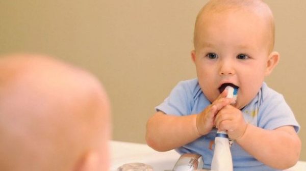 pertumbuhan gigi pada bayi