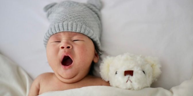 5 Perbedaan Jam Tidur Bayi Usia 0 hingga 1 Tahun 1
