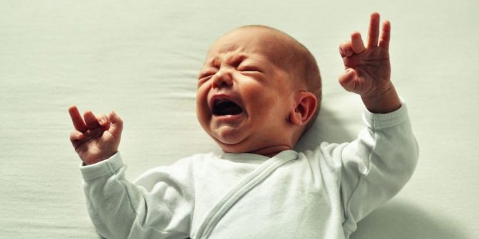 9 Cara Jitu Mengatasi Bayi Rewel dan Susah Tidur 1