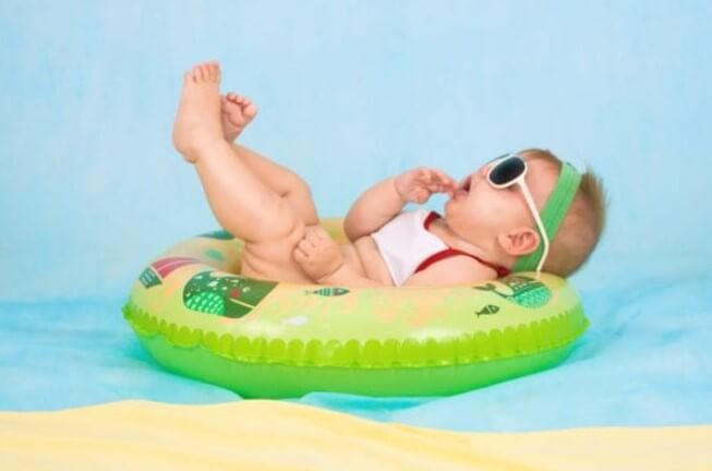 manfaat berenang bagi bayi.jpg1.jpg