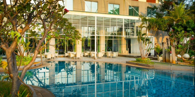 Hotel dengan private pool di Jakarta Pusat 