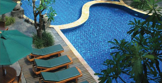 hotel dengan kolam renang di Balikpapan
