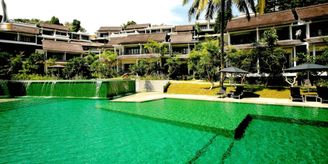 hotel dengan private pool di Batam
