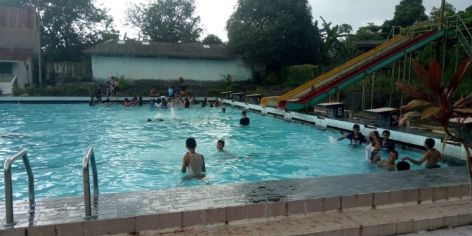 kolam renang di Tanjung Pinang