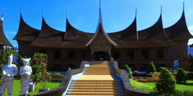 rumah adat provinsi di indonesia
