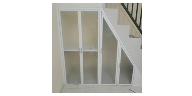 lemari bawah tangga aluminium