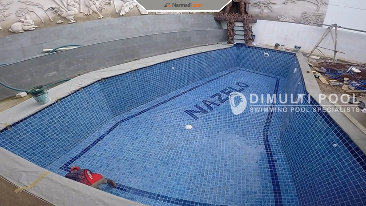Tiles Installation Process of Making Semi Overflow Swimming Pool