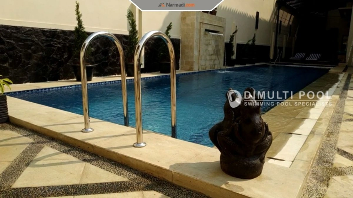 shape and size of the swimming pool