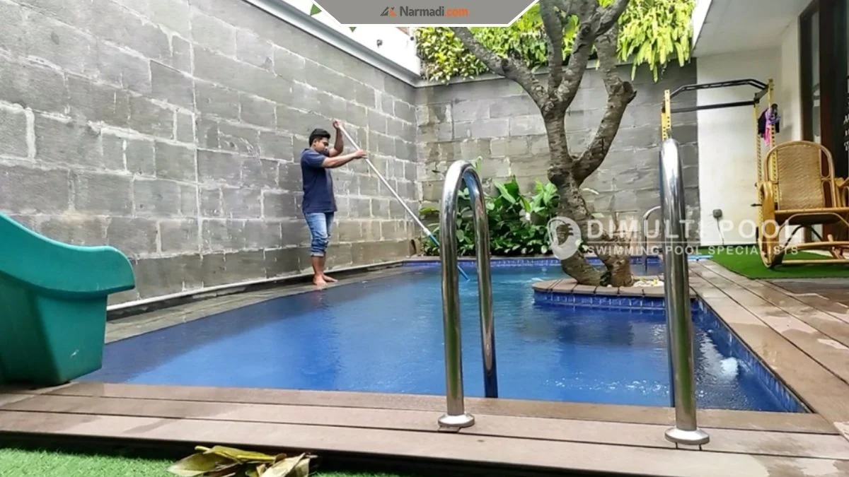Swimming Pool Deck