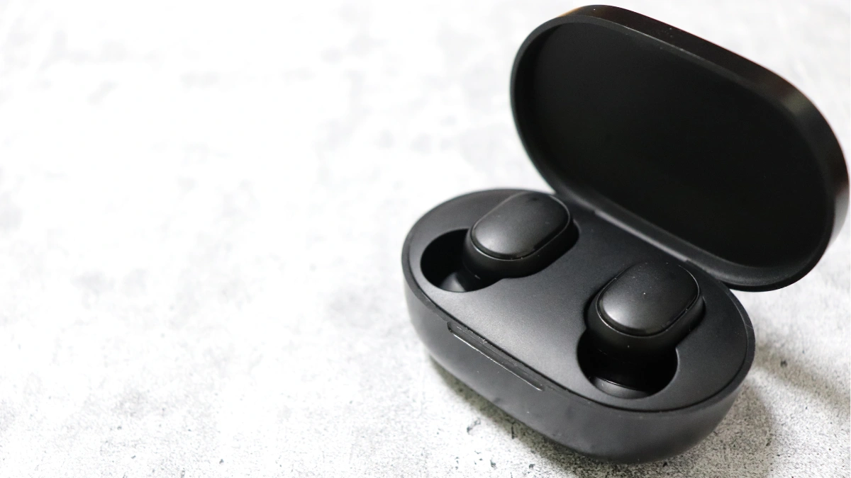 Advantages and Disadvantages of Bluetooth Headsets