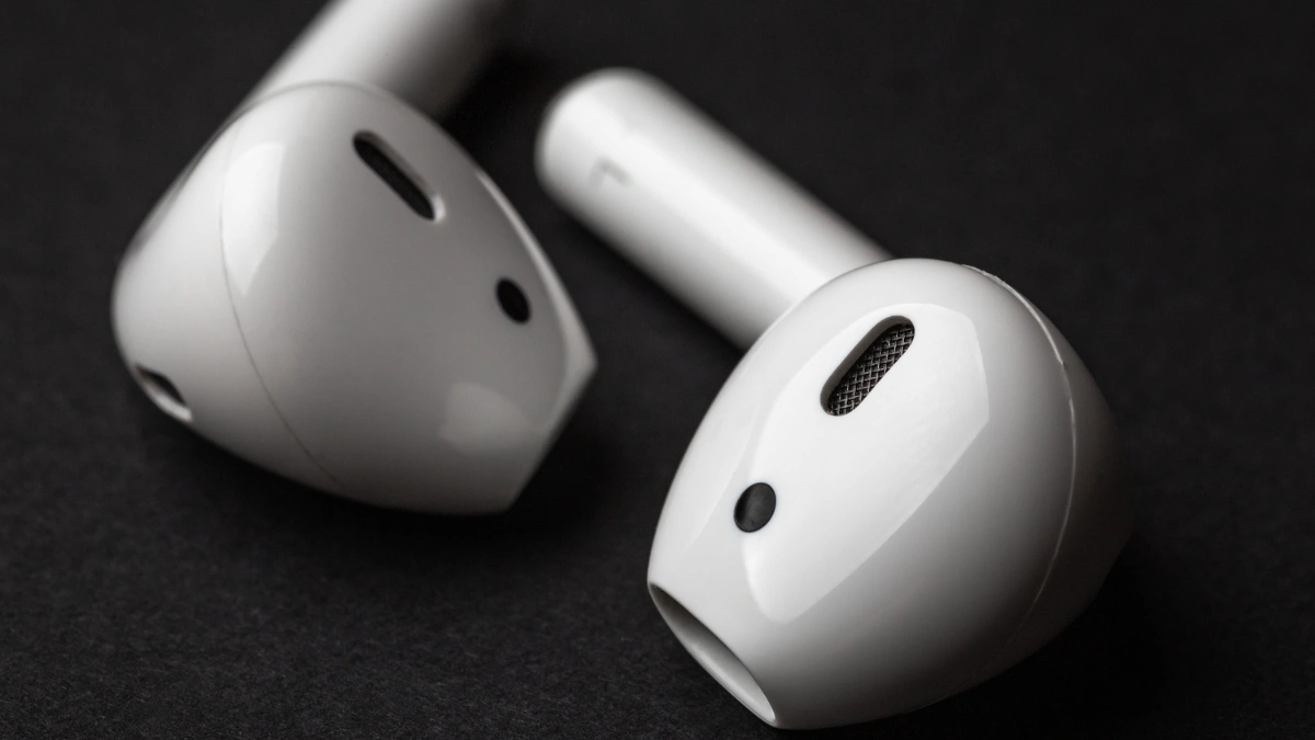 Advantages and Disadvantages of Bluetooth Headsets