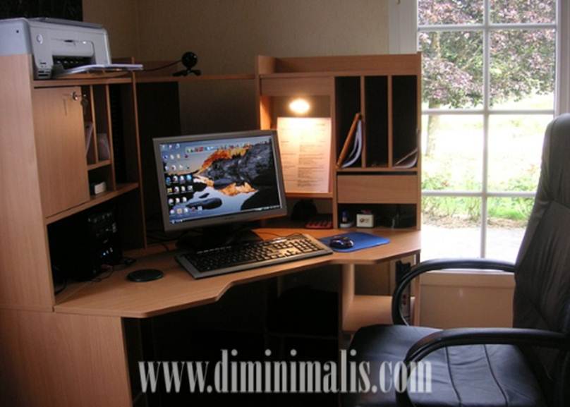 ruang komputer pribadi, desain ruang kerja pribadi, ruang kerja di rumah
