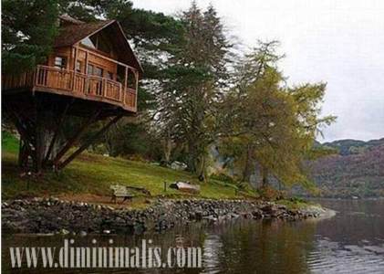Rumah di Pinggir Sungai, membangun Rumah di Pinggir Sungai, contoh Rumah di Pinggir Sungai