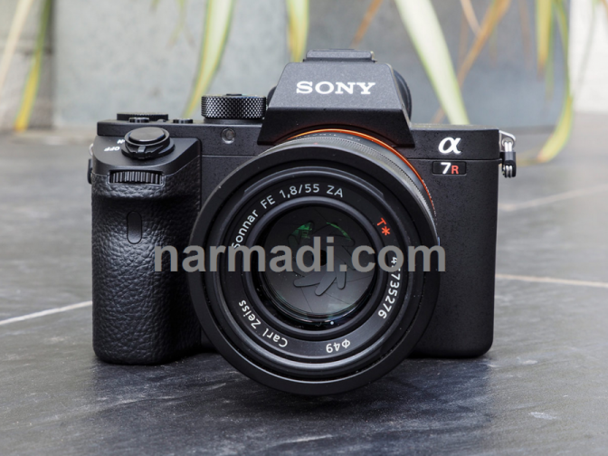 Sony Alpha7 RII Review, Best Digital Camera Product 3