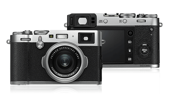 FujiFilm X100F Review - camera back and front side