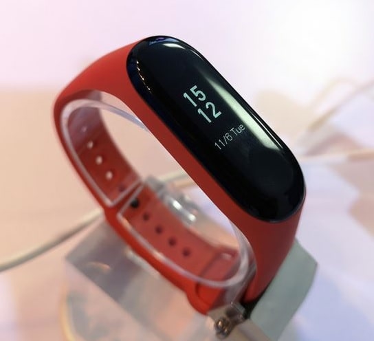 Xiaomi Mi Band 3 Review - front face