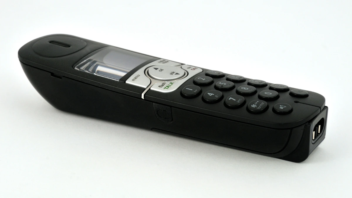 Cordless Telephone History, Feature, and Regulations in Indonesia