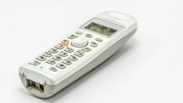 DECT vs WiFi Phones Which is The Better Phone Revolution 4