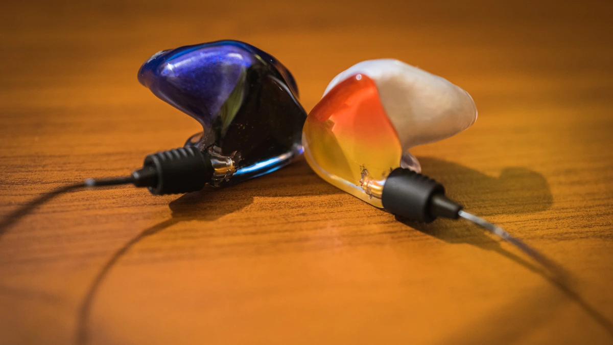 In-Ear Monitor Knowing the Definition, How it Works, and the Advantages
