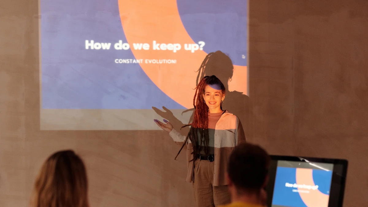 Innovative LCOS Projector Definition, How it Works, and the 5 Advantages 3