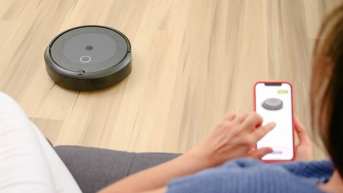 Robot Vacuum Cleaner Definition, How it Works, the Features, and the Regulations in Indonesia 3