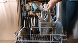 The 4 Advantages and Disadvantages of Using Dishwasher That You Wanted to Know