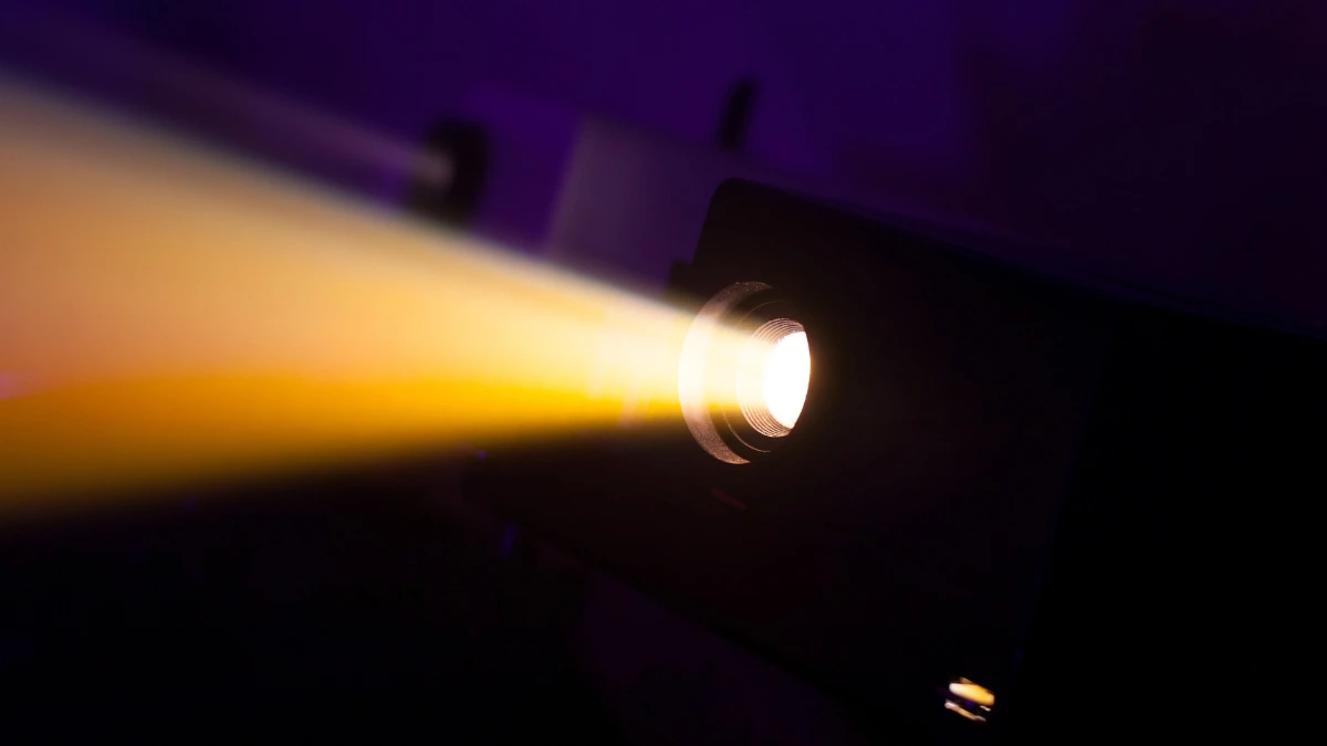 The Advantages and Disadvantages of Projector That You Must Know 3