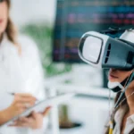 4 High-Tech Applications of Smart Glasses Revolutionizing the Industrial Sector