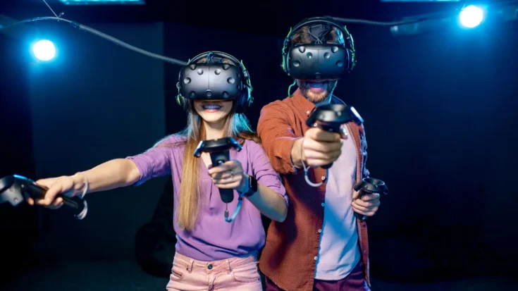 4 High-Tech Applications of Smart Glasses Revolutionizing the Industrial Sector 3