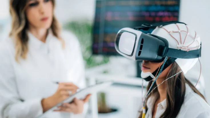 4 High-Tech Applications of Smart Glasses Revolutionizing the Industrial Sector