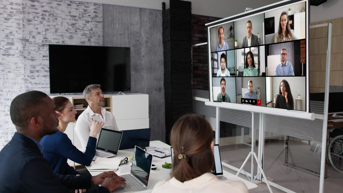 Maximizing and Minimizing The Advantages and Disadvantages of Video Conference
