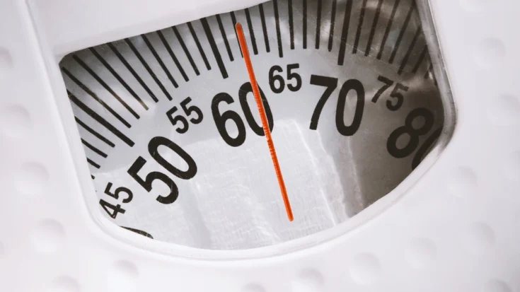 Smart Scale vs Analog Scale Knowing Which is More Accurate 3