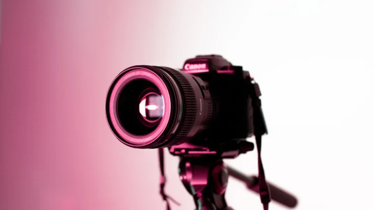 DSLR Cameras Definition, Usability, and Advantages 2