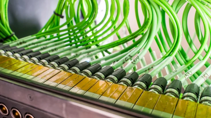 Exploring the Advantages and Disadvantages of CCHN Modem 3