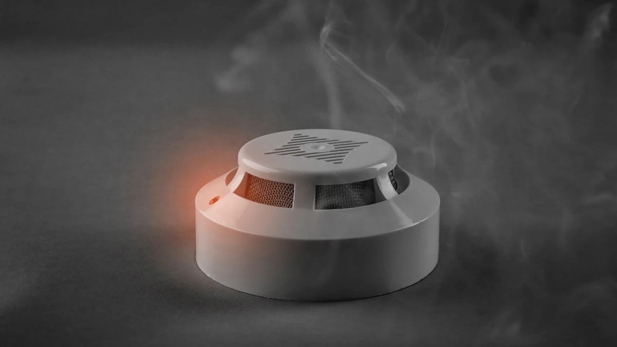 Smoke Detector Definition, How it Works, Functions, and Regulations in Indonesia 3