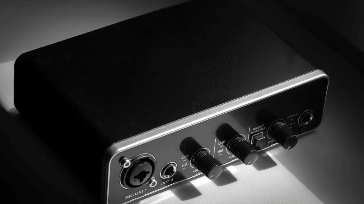 Wireless Audio Interface Definition, Function, Advantages, and Regulations in Indonesia