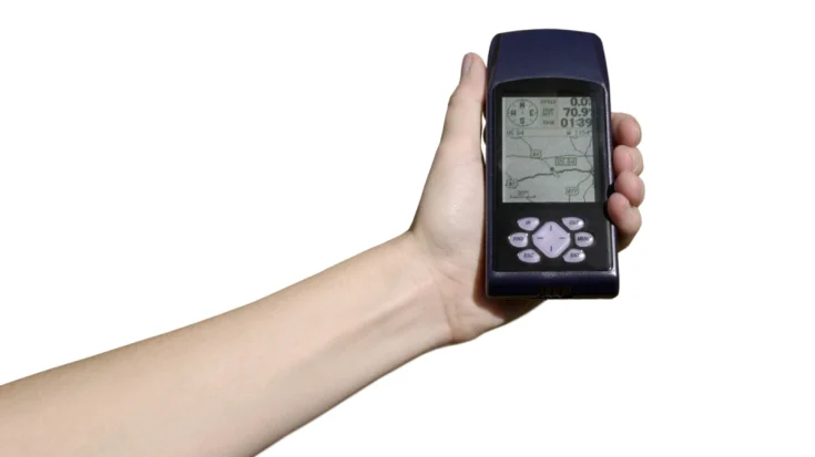 Advantages of Handheld GPS that Helps Navigate in Signal-less Areas 3