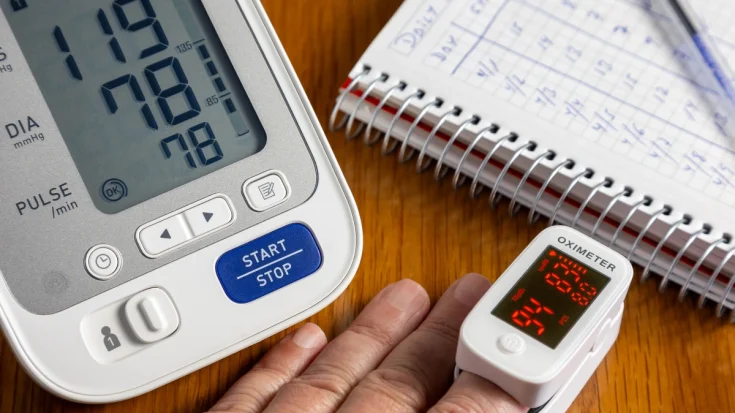 Portable Patient Monitor Definition, Functions, and Advantages