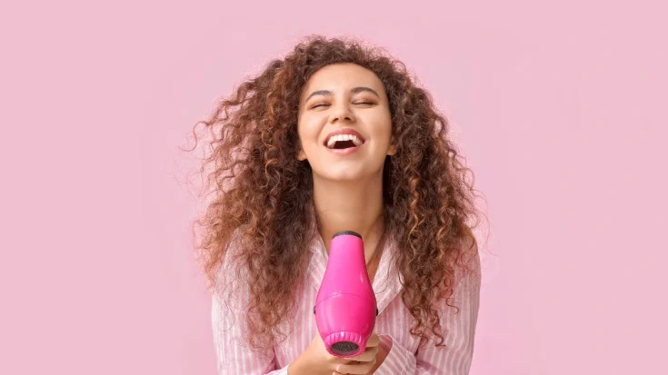 Straightening the 4 Advantages and Disadvantages of Hair Dryer 3