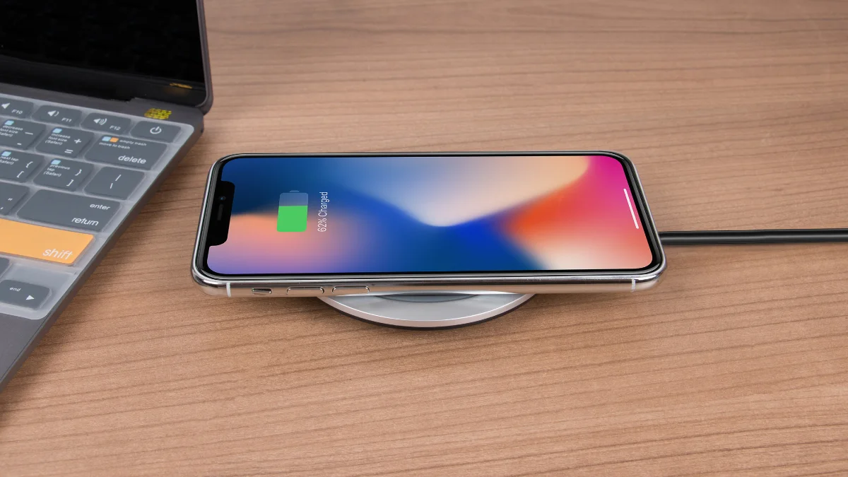 Wireless Charging Definition, How it Works, Advantages, and Regulation in Indonesia
