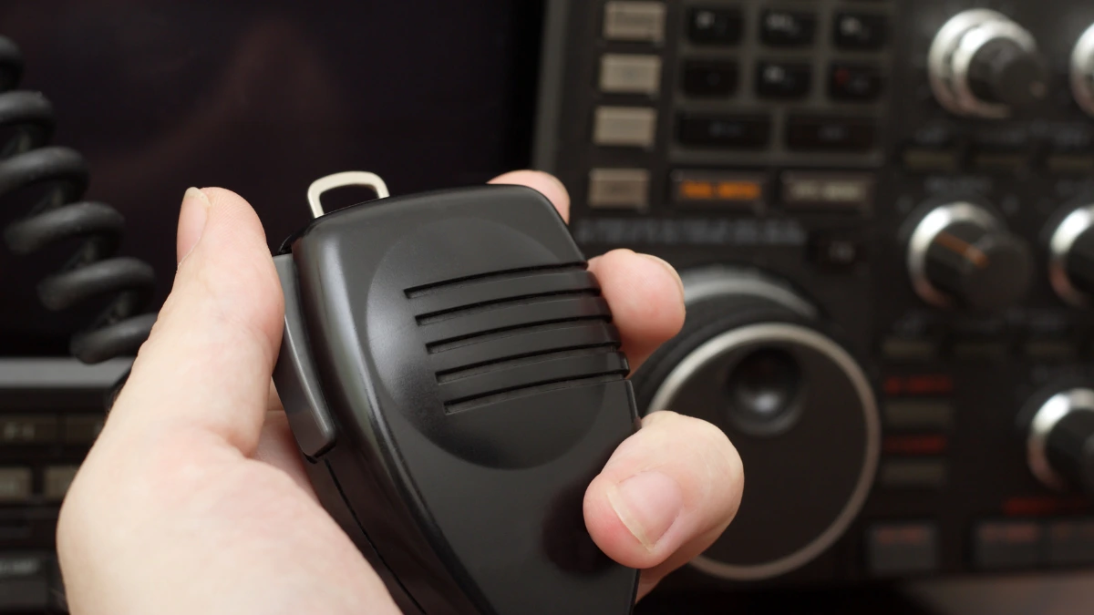 Base Station Radio Rig Definition, Functions, and Advantages 2