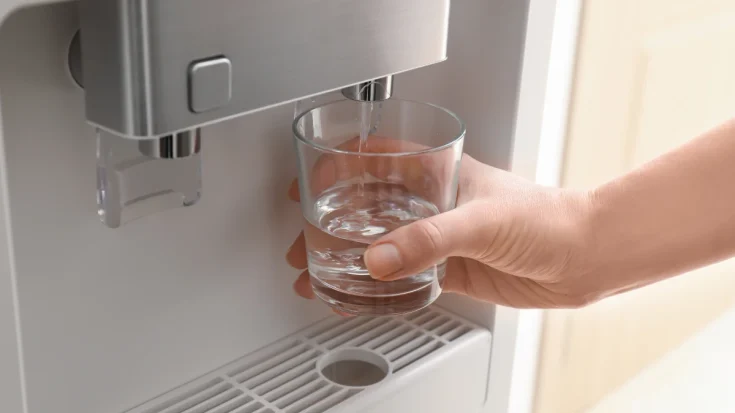 Knowing the 5 Pure Advantages and Disadvantages of Smart Water Dispenser