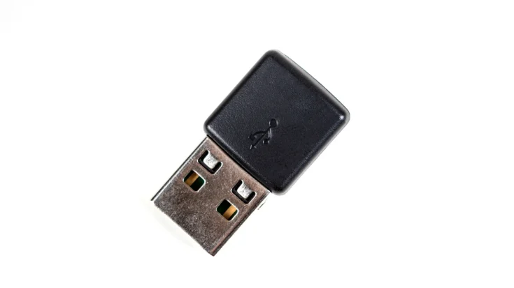 Knowing the Advantages and Disadvantages of USB Dongles 4